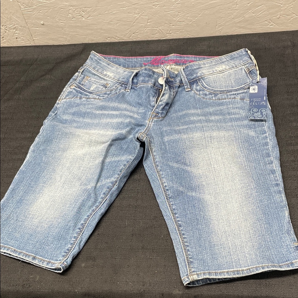 dELiA*s Light Blue Denim Jean shorts size 5-6